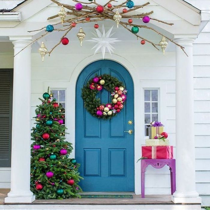 Christmas front door decor