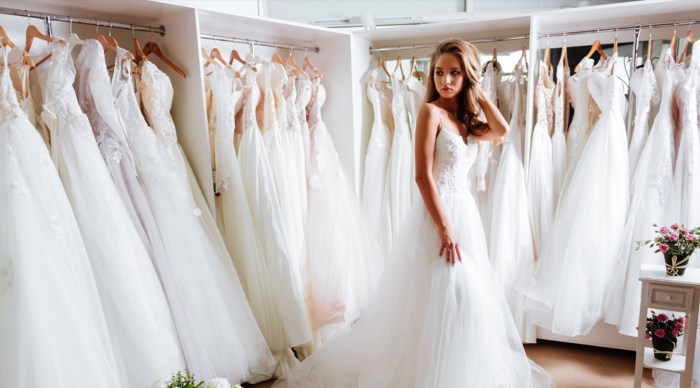 Wedding dress rental prices